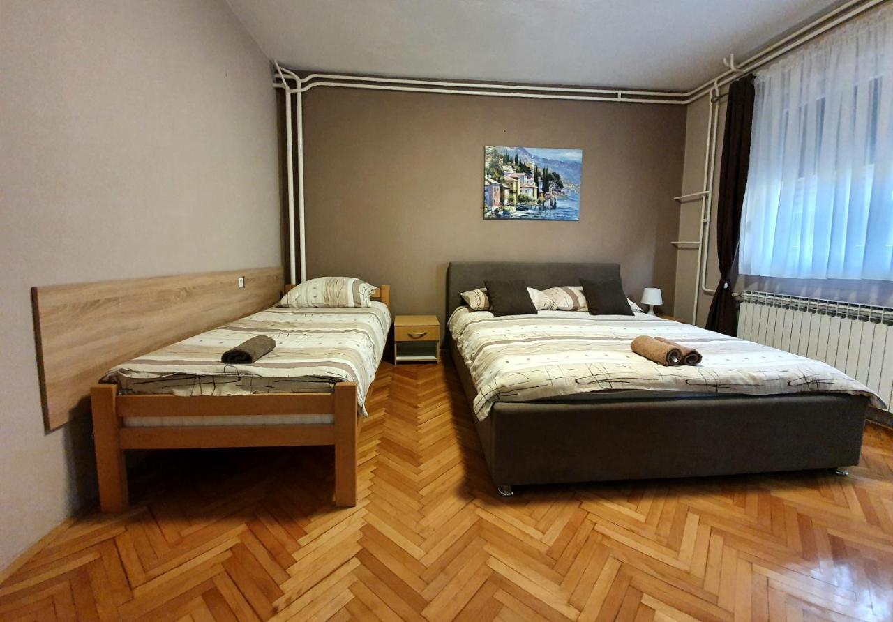 Gradiska Na Savi Apartmani I Sobe Esterno foto