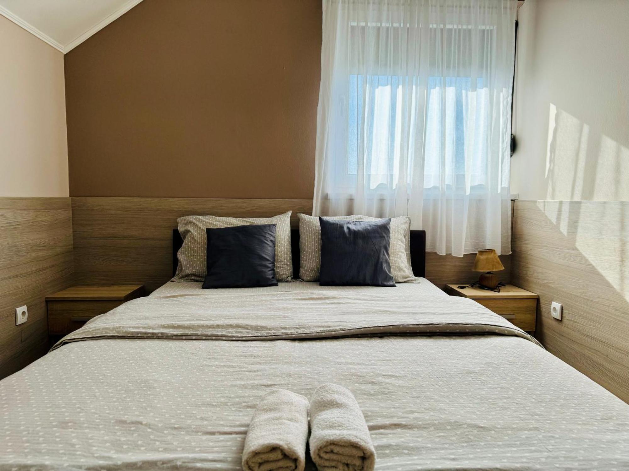 Gradiska Na Savi Apartmani I Sobe Esterno foto