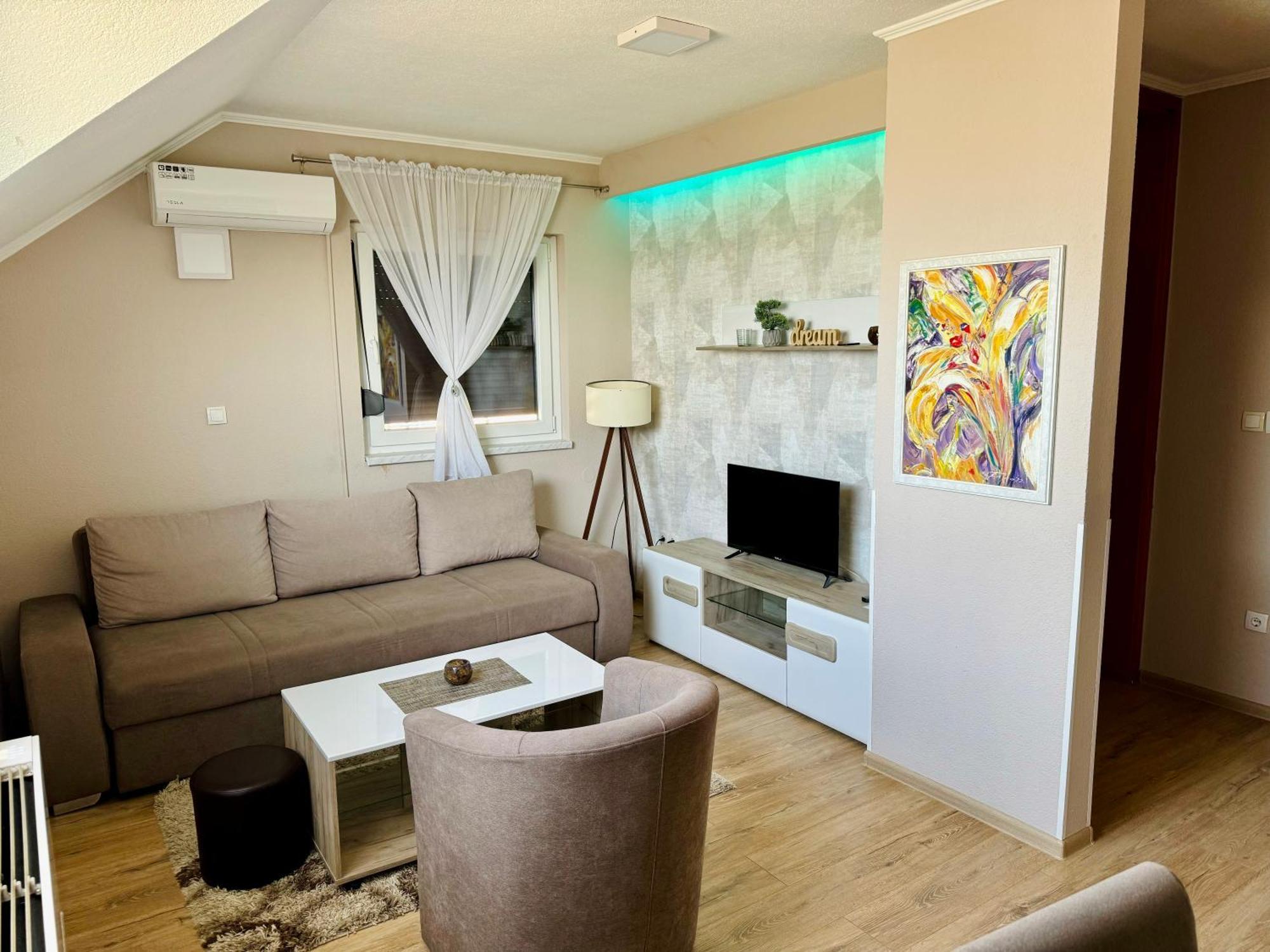 Gradiska Na Savi Apartmani I Sobe Esterno foto