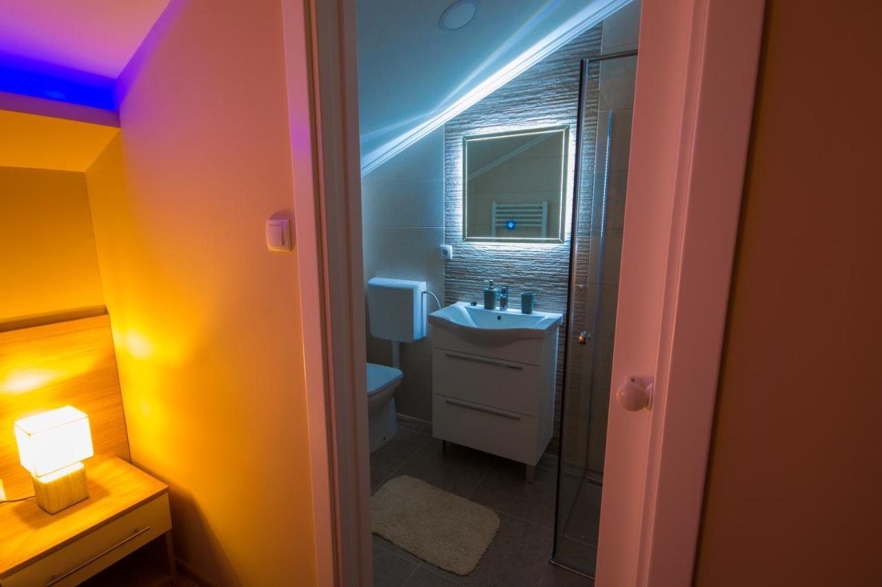 Gradiska Na Savi Apartmani I Sobe Esterno foto