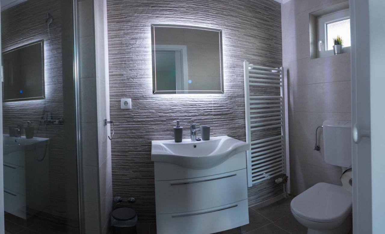 Gradiska Na Savi Apartmani I Sobe Esterno foto