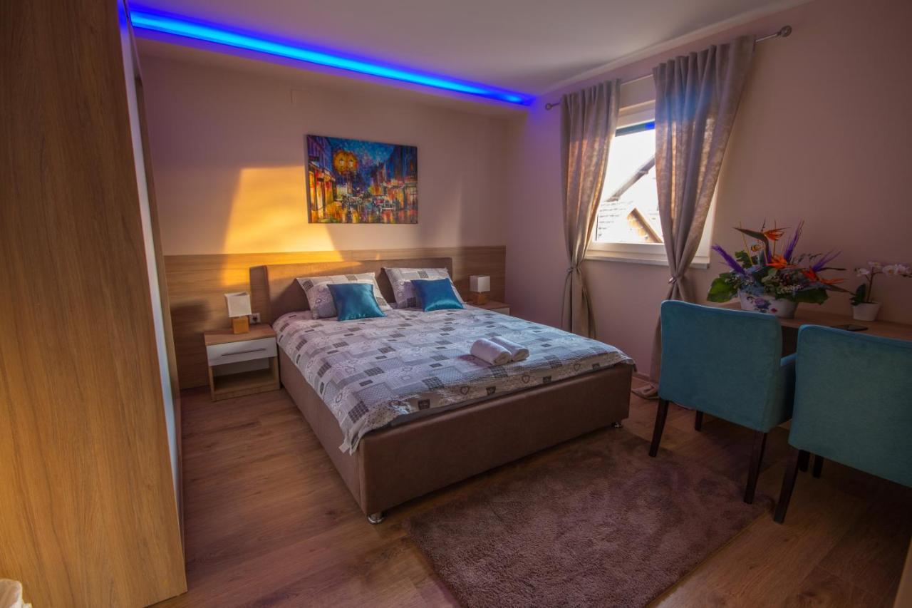 Gradiska Na Savi Apartmani I Sobe Esterno foto