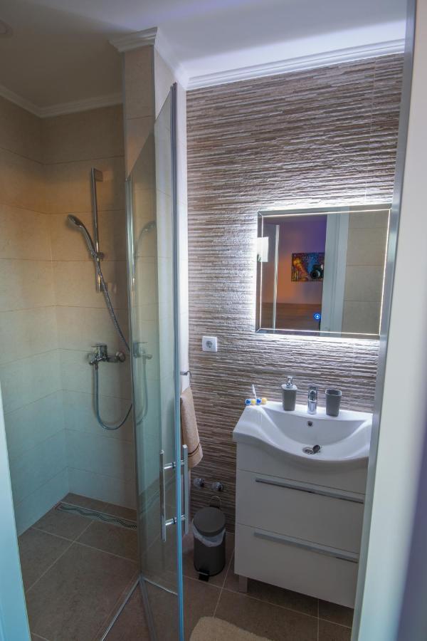 Gradiska Na Savi Apartmani I Sobe Esterno foto